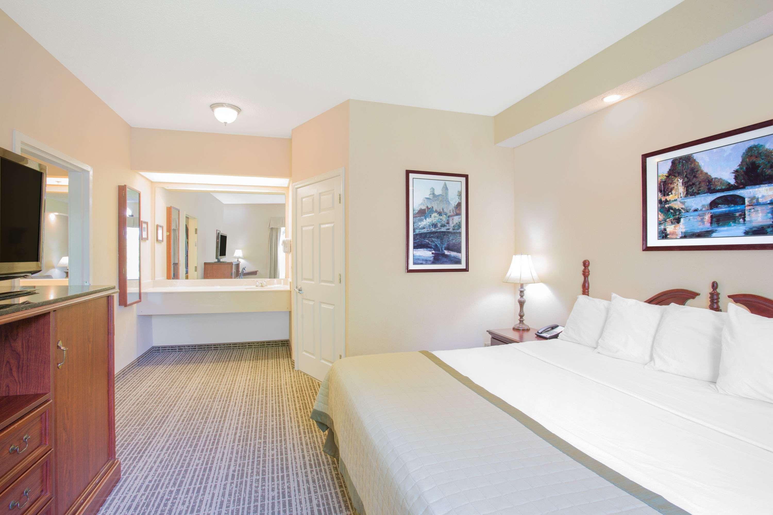 Comfort Inn Мартинсвилл Экстерьер фото